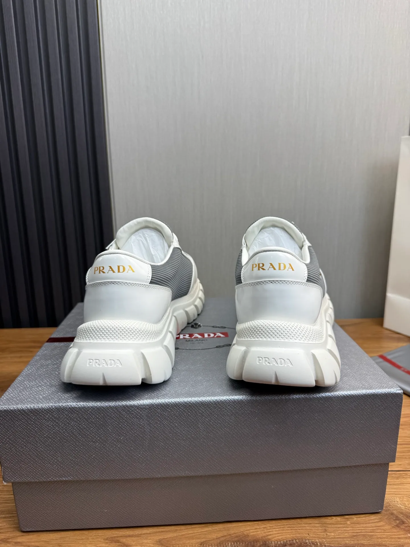 Men's shoes 💰580💰 [PRADA] Popular men's shoes shipped 👏Official website synchronization ⬆️Original cowhide fabric + cowhide lining, 1⃣️:1⃣️reproduction, original sole, 38-45 (45. Customized, non-refundable)